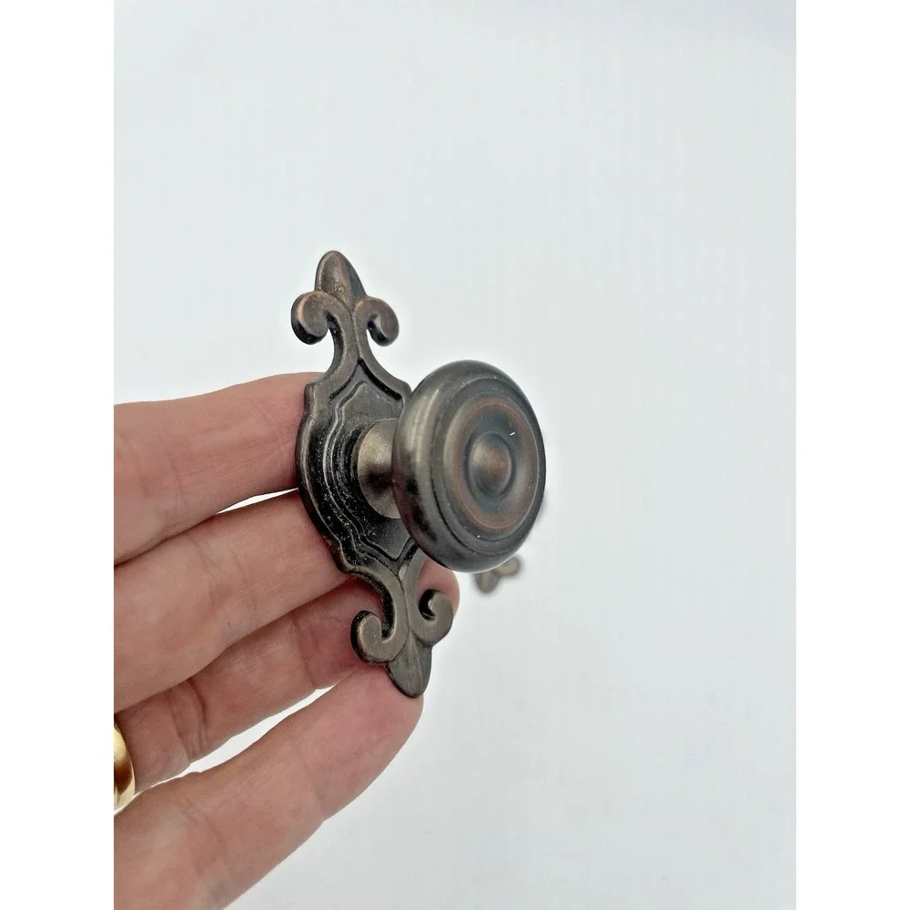 Vtg Antique Copper Cabinet Hardware Knob ‎ Fleur de Lis 3